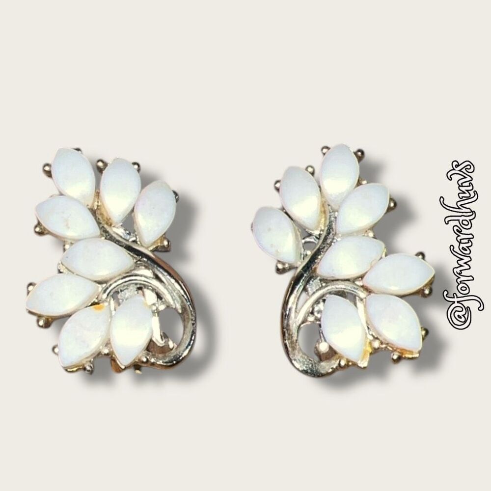 Mid-Century White Thermoset Lucite Leaf Earrings